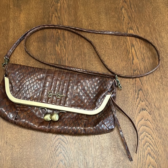 Jessica Simpson fold over Tiffany KissLock bag. Brown, excellent condition. - Picture 2 of 11